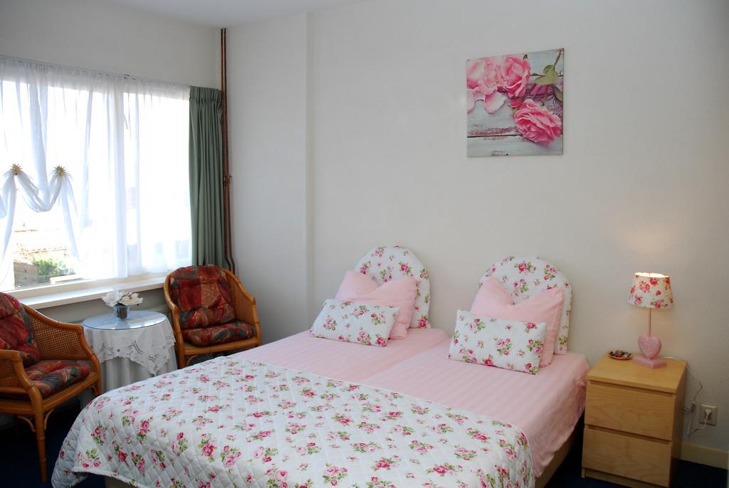 Bed and Breakfast Bed And No Breakfast Joy Нордвейк-ан-Зее Экстерьер фото